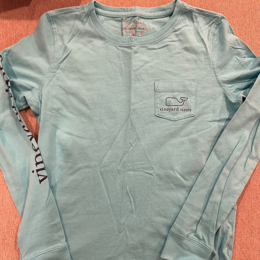 Long sleeve tee